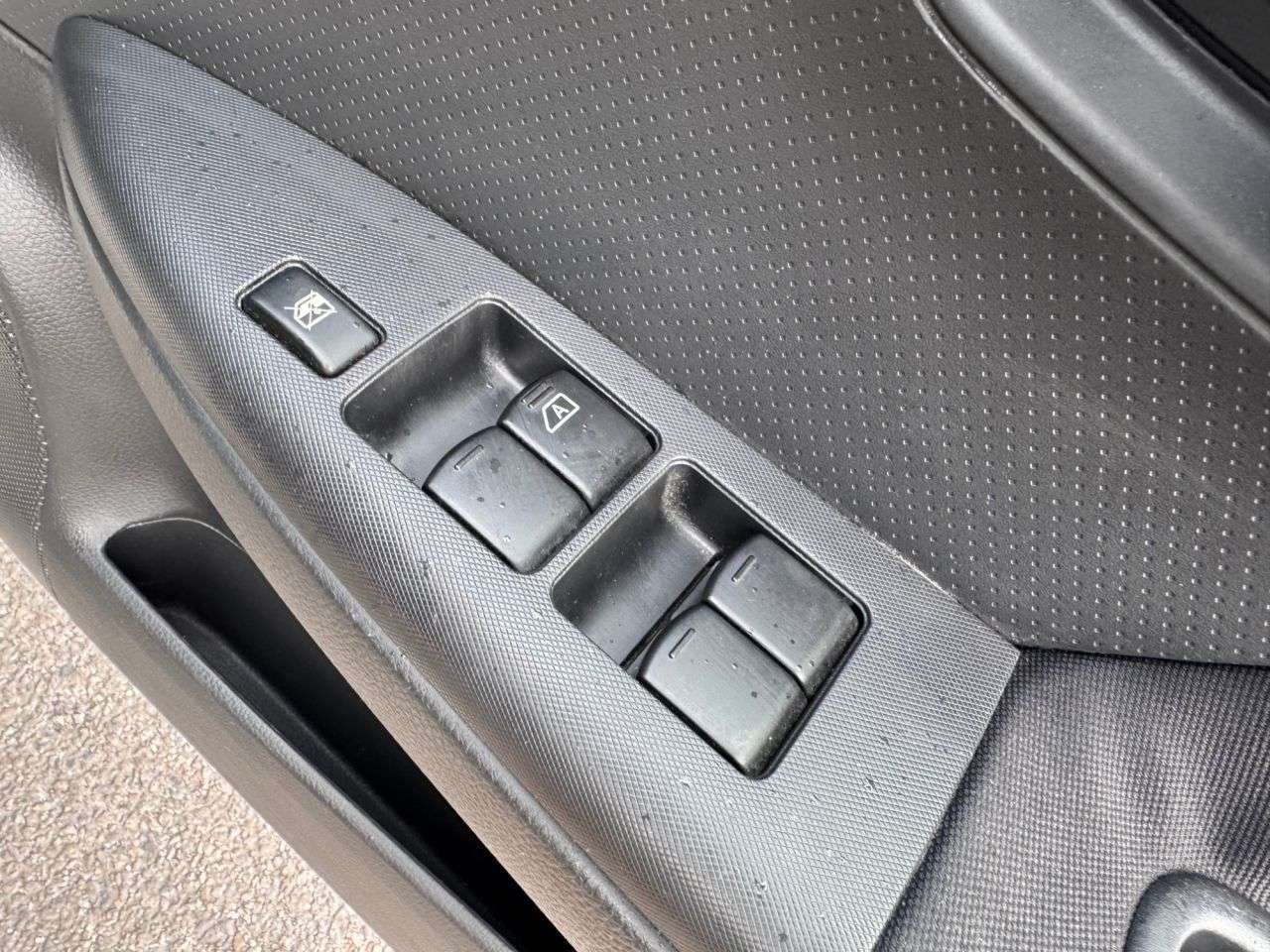 2010 NISSAN NOTE 2010 NISSAN NOTE