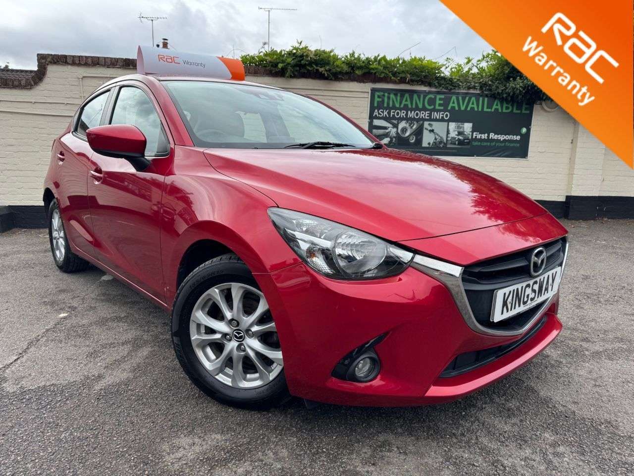 A 2015 MAZDA MAZDA2 1.5 SKYACTIV-G SE-L Hatchback 5dr Petrol Manual Euro 6 (s/s) (90 ps) 6 MONT A 2015 MAZDA MAZDA2 1.5 SKYACTIV-G SE-L Hatchback 5dr Petrol Manual Euro 6 (s/s) (90 ps) 6 MONT