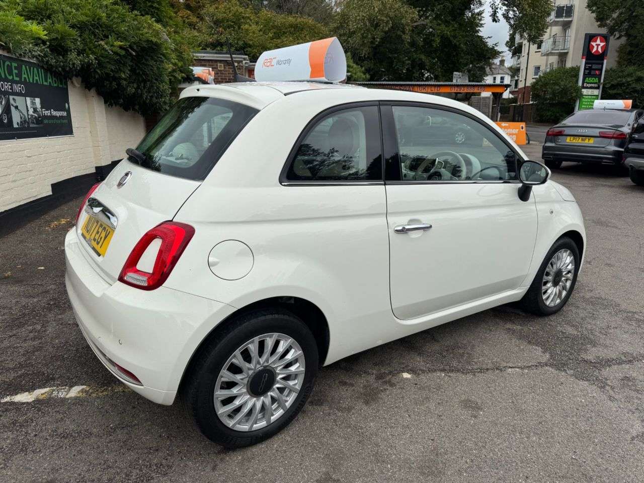 2017 FIAT 500 2017 FIAT 500