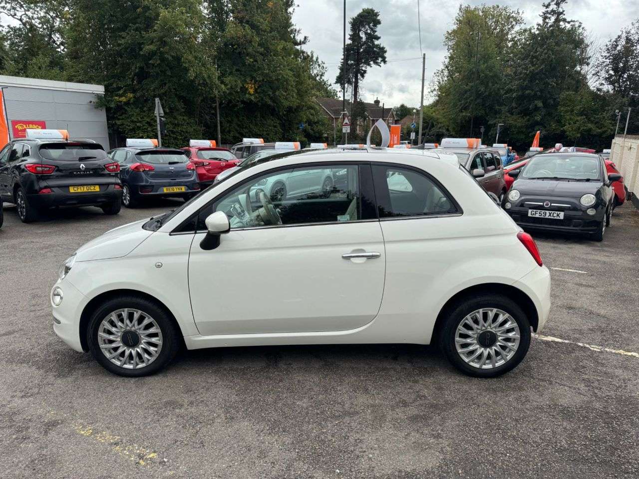 2017 FIAT 500 2017 FIAT 500