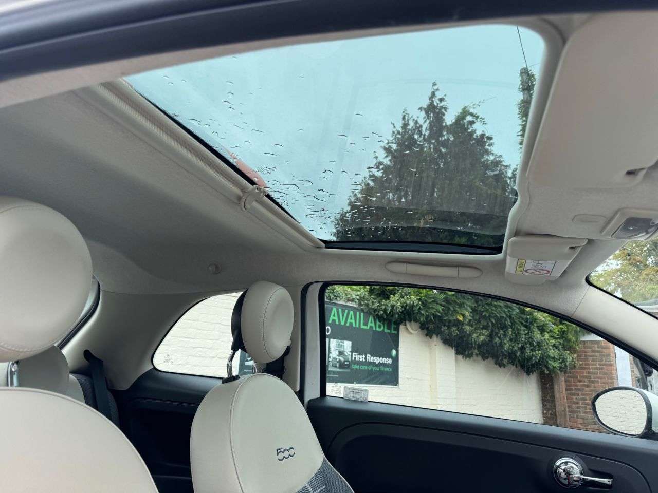 2017 FIAT 500 2017 FIAT 500