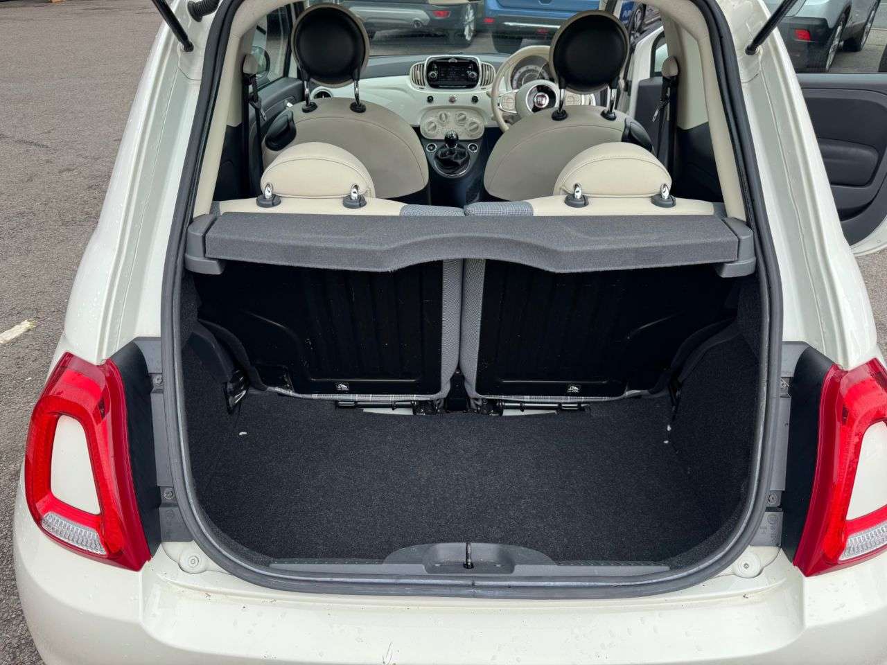 2017 FIAT 500 2017 FIAT 500