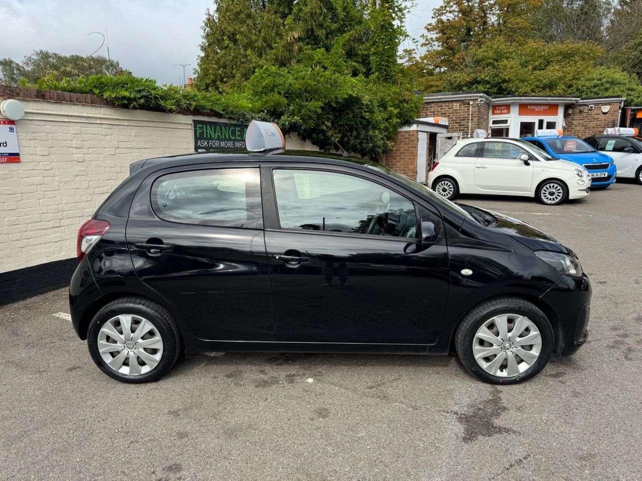 2015 PEUGEOT 108 2015 PEUGEOT 108