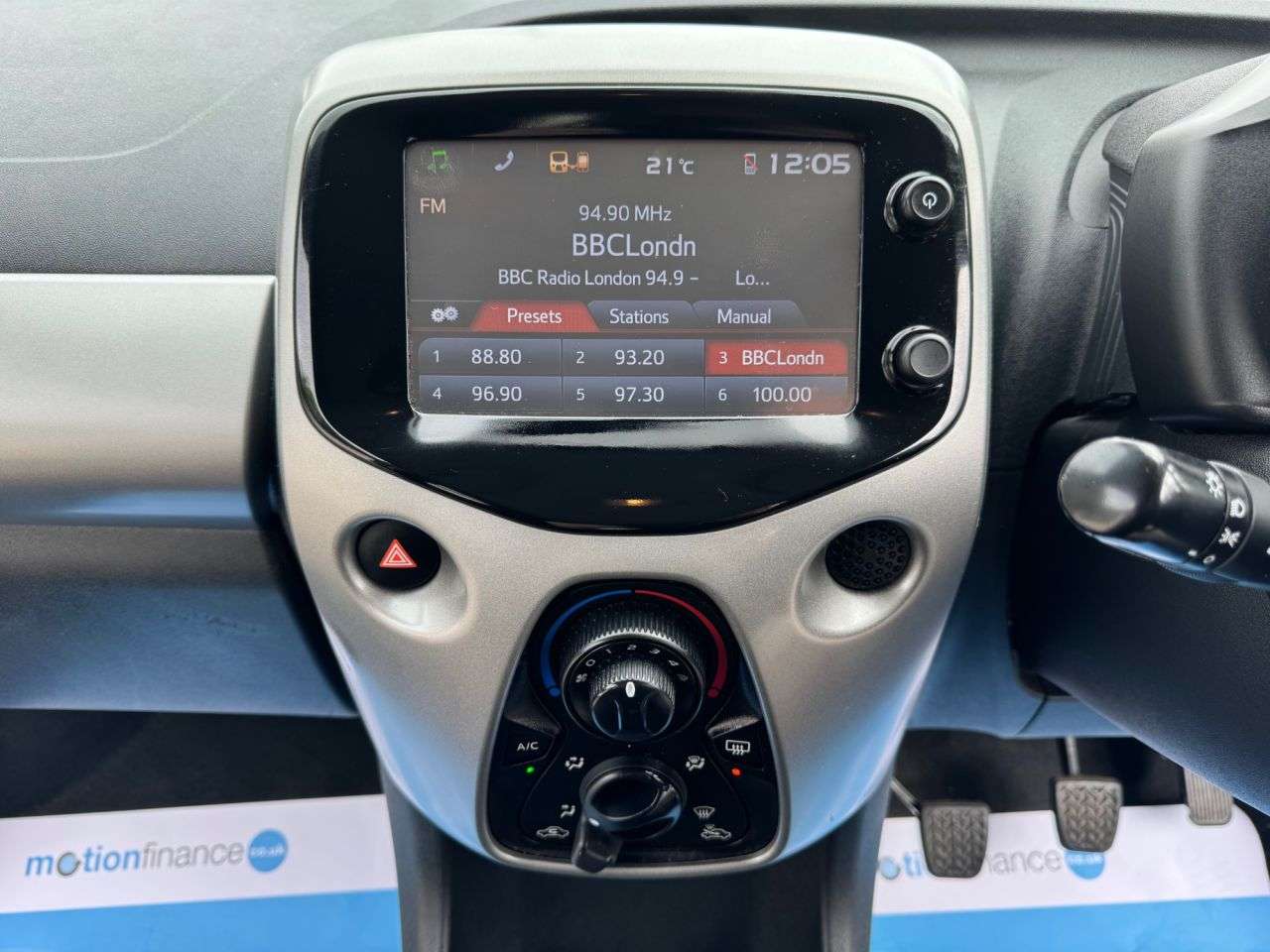 2015 PEUGEOT 108 2015 PEUGEOT 108