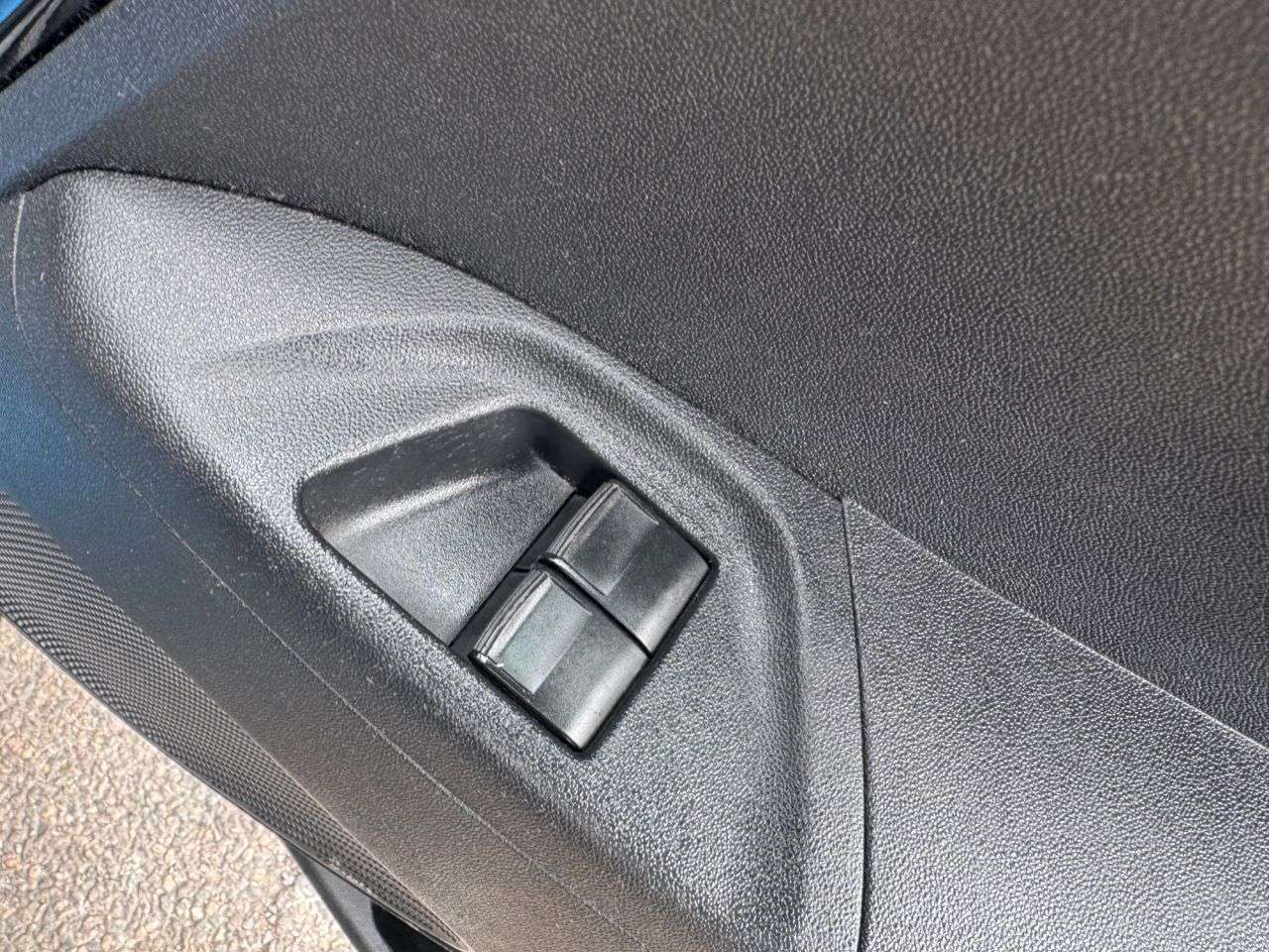 2015 PEUGEOT 108 2015 PEUGEOT 108
