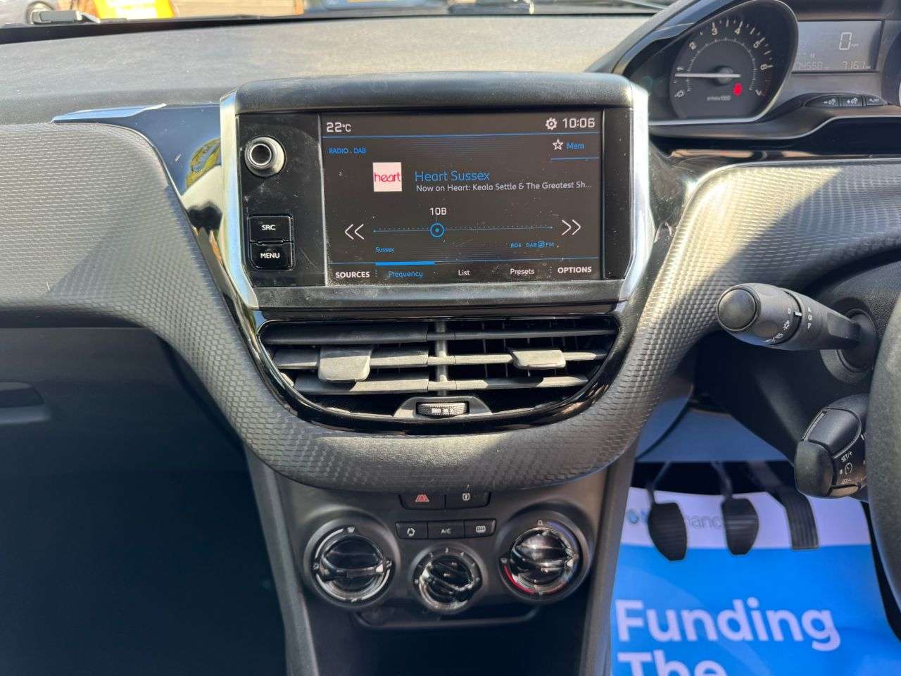 2018 PEUGEOT 208 2018 PEUGEOT 208