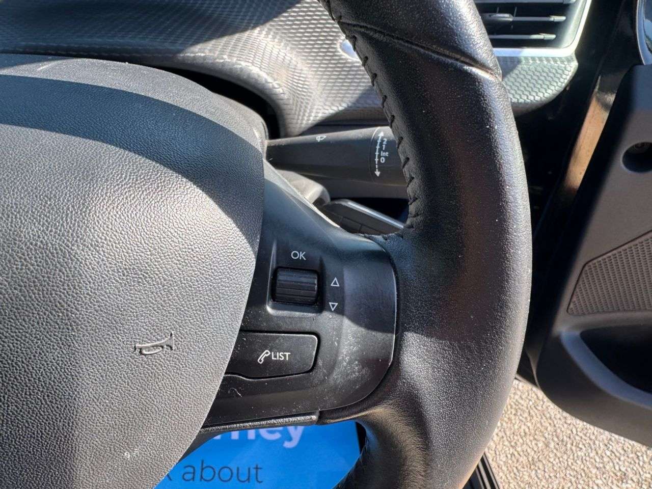 2018 PEUGEOT 208 2018 PEUGEOT 208