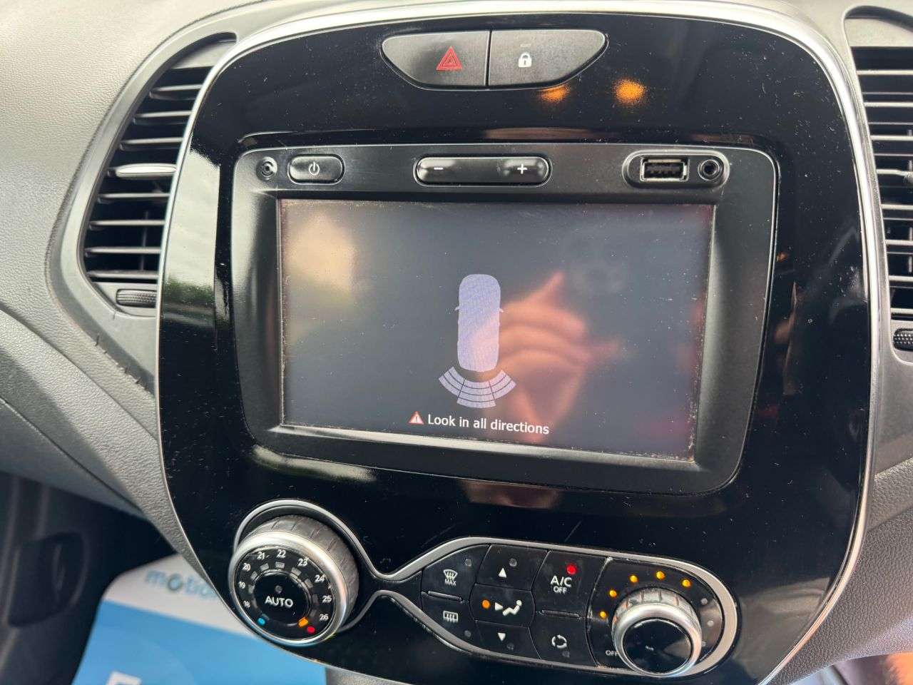 2018 RENAULT CAPTUR 2018 RENAULT CAPTUR