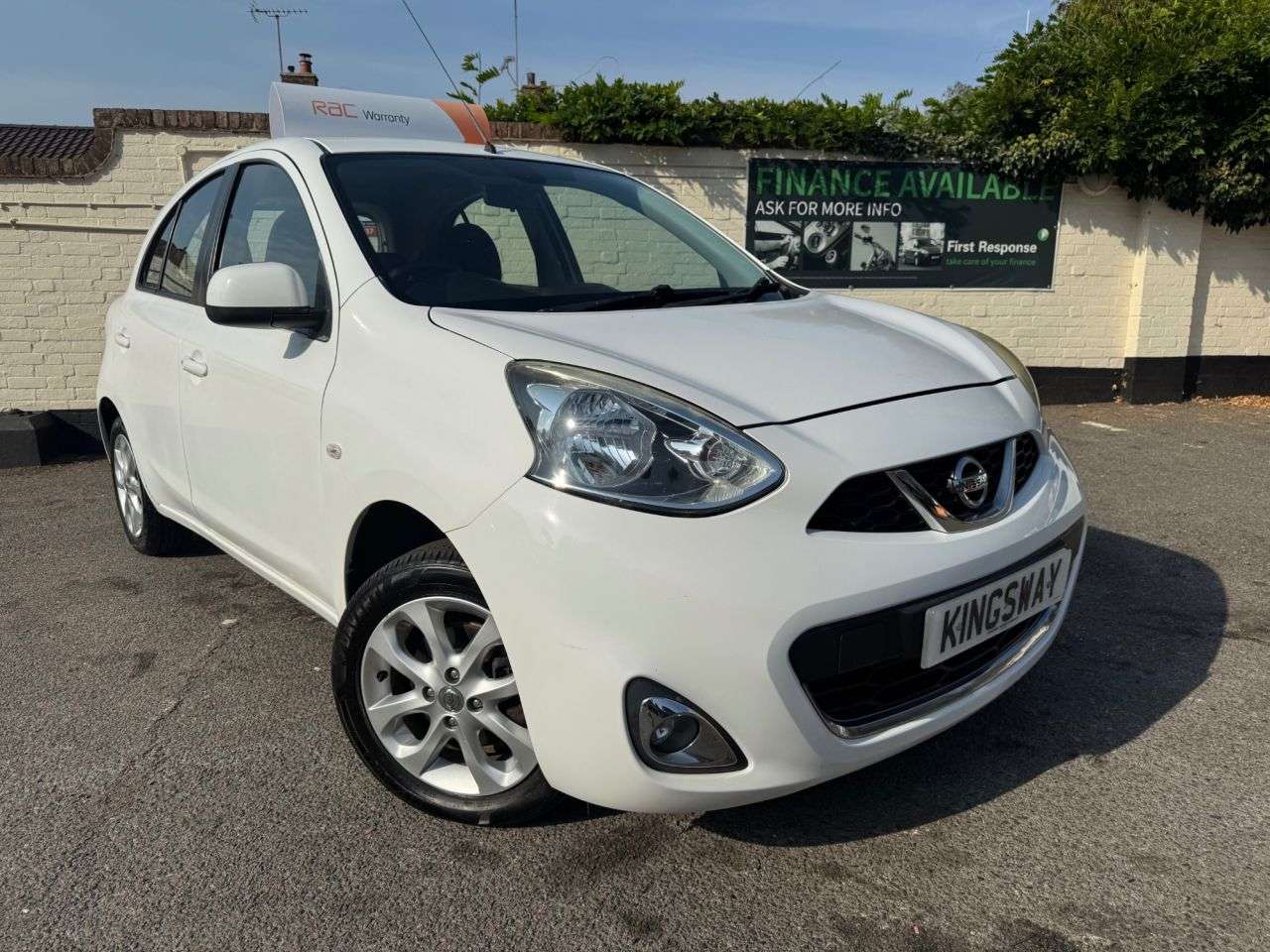 A 2016 NISSAN MICRA 1.2 Acenta Hatchback 5dr Petrol Manual Euro 6 (80 ps) A 2016 NISSAN MICRA 1.2 Acenta Hatchback 5dr Petrol Manual Euro 6 (80 ps)