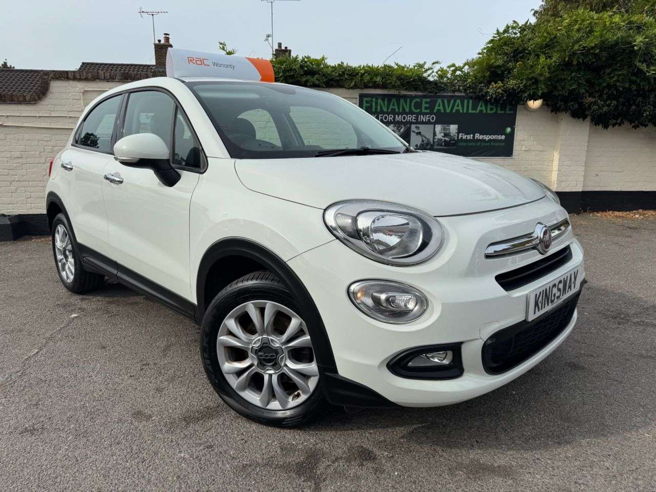 A 2016 FIAT 500X 1.4 MultiAir Pop Star SUV 5dr Petrol Manual Euro 6 (s/s) (140 ps) 6 MONTHS A 2016 FIAT 500X 1.4 MultiAir Pop Star SUV 5dr Petrol Manual Euro 6 (s/s) (140 ps) 6 MONTHS