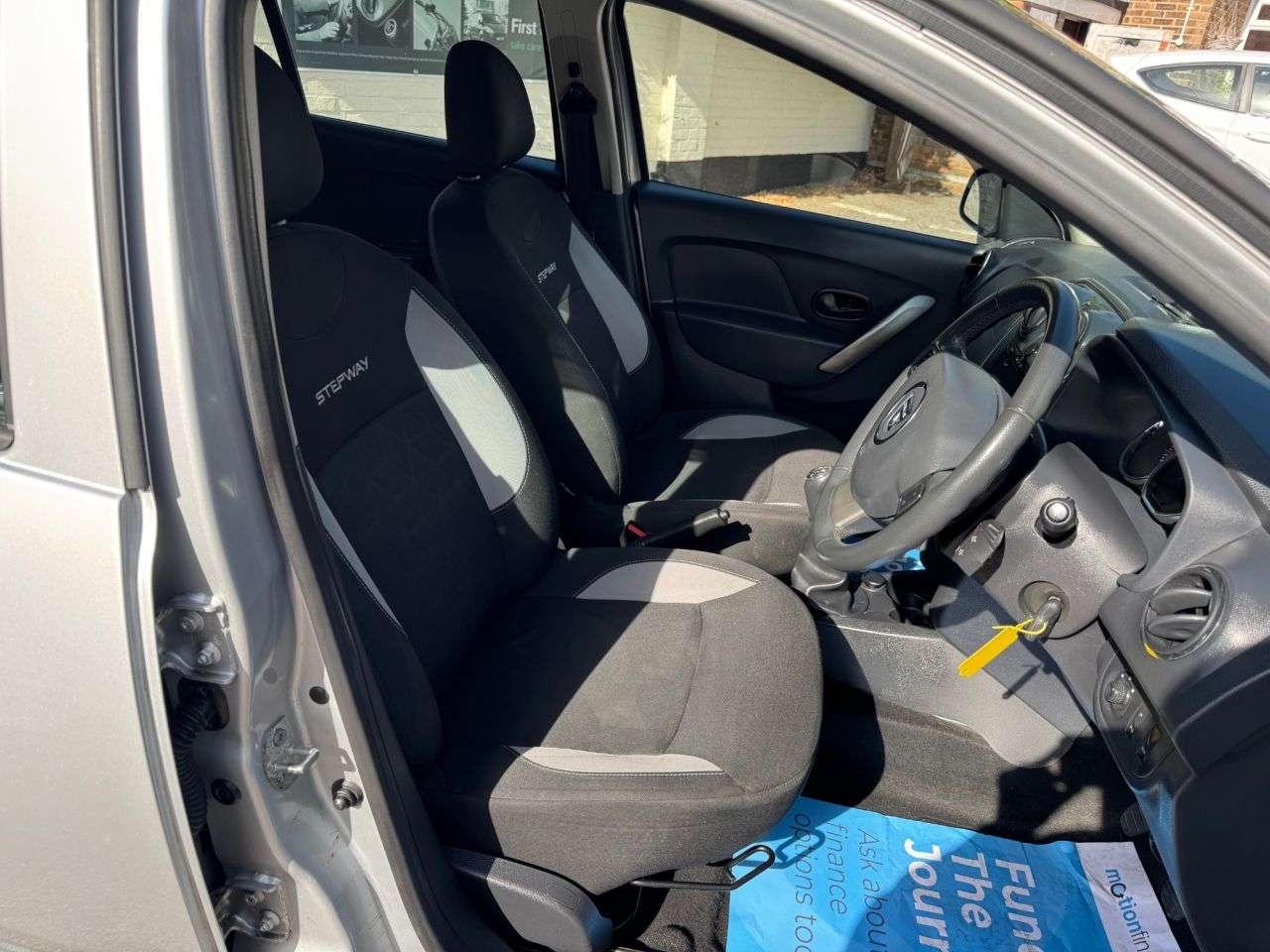 2015 DACIA SANDERO STEPWAY 2015 DACIA SANDERO STEPWAY
