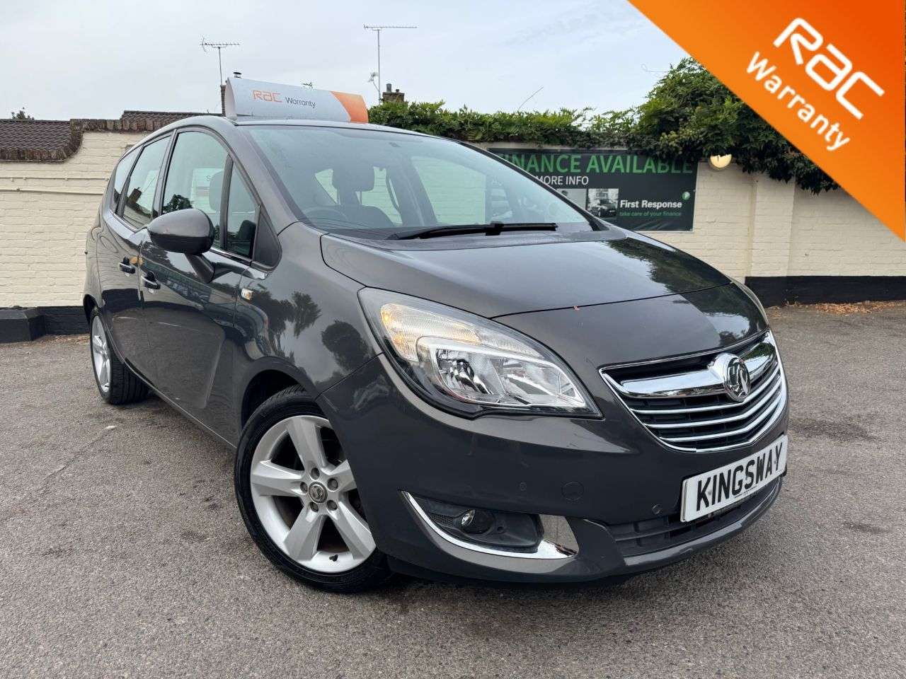A 2015 VAUXHALL MERIVA 1.4i Tech Line MPV 5dr Petrol Manual Euro 6 (100 ps) A 2015 VAUXHALL MERIVA 1.4i Tech Line MPV 5dr Petrol Manual Euro 6 (100 ps)
