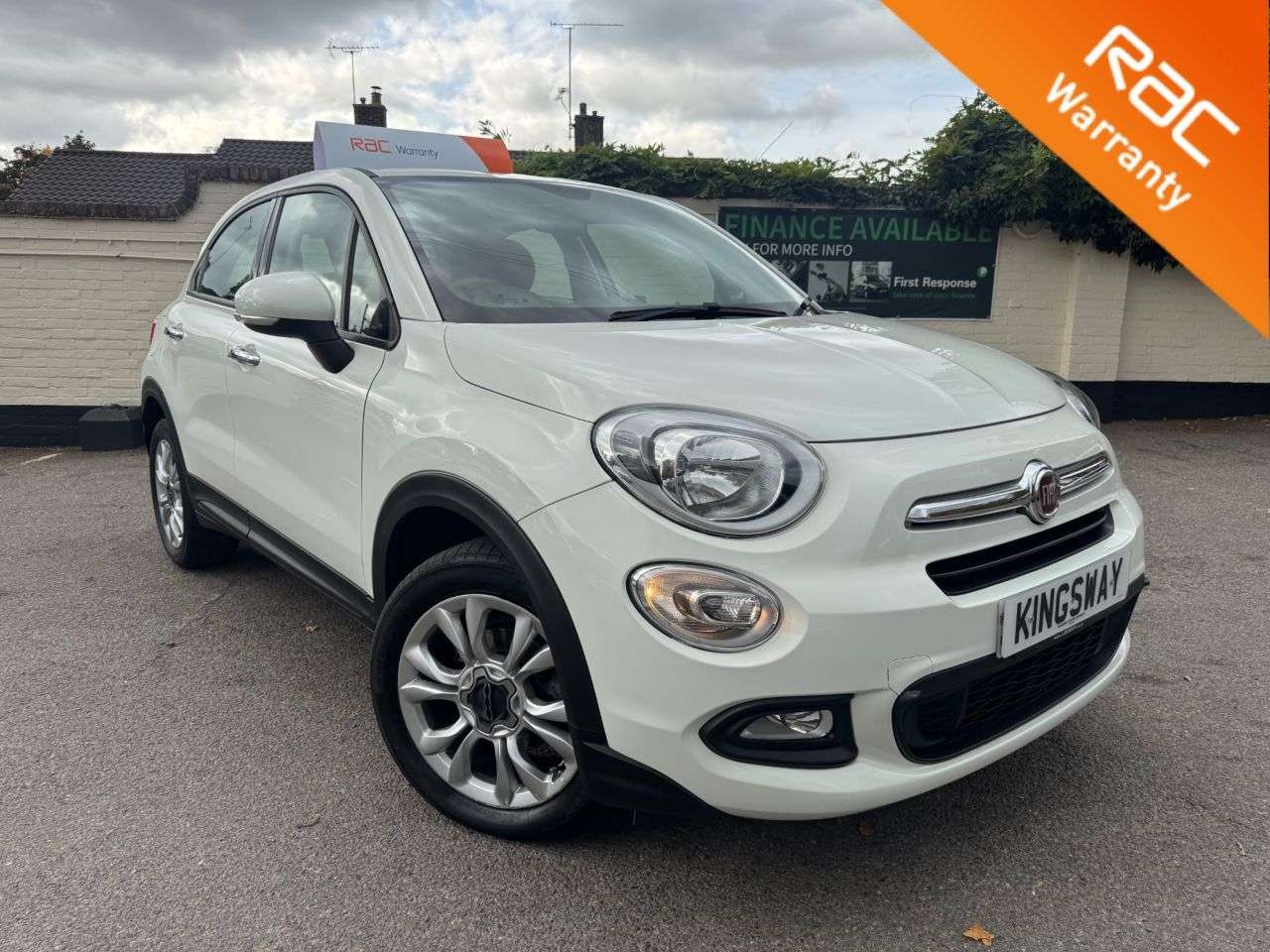 A 2015 FIAT 500X 1.4 MultiAir Pop Star SUV 5dr Petrol Manual Euro 6 (s/s) (140 ps) 6 MONTHS A 2015 FIAT 500X 1.4 MultiAir Pop Star SUV 5dr Petrol Manual Euro 6 (s/s) (140 ps) 6 MONTHS