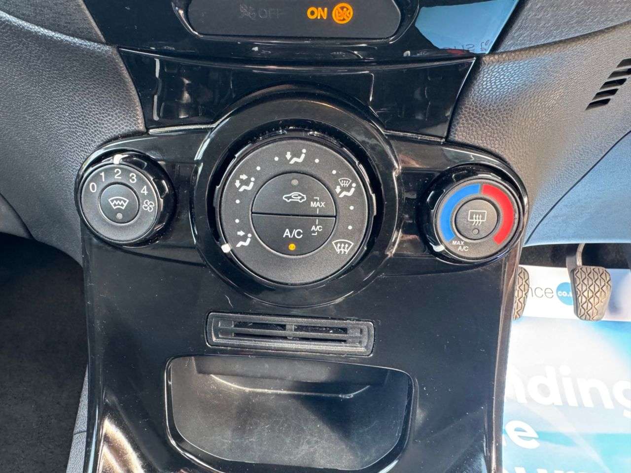 2016 FORD FIESTA 2016 FORD FIESTA