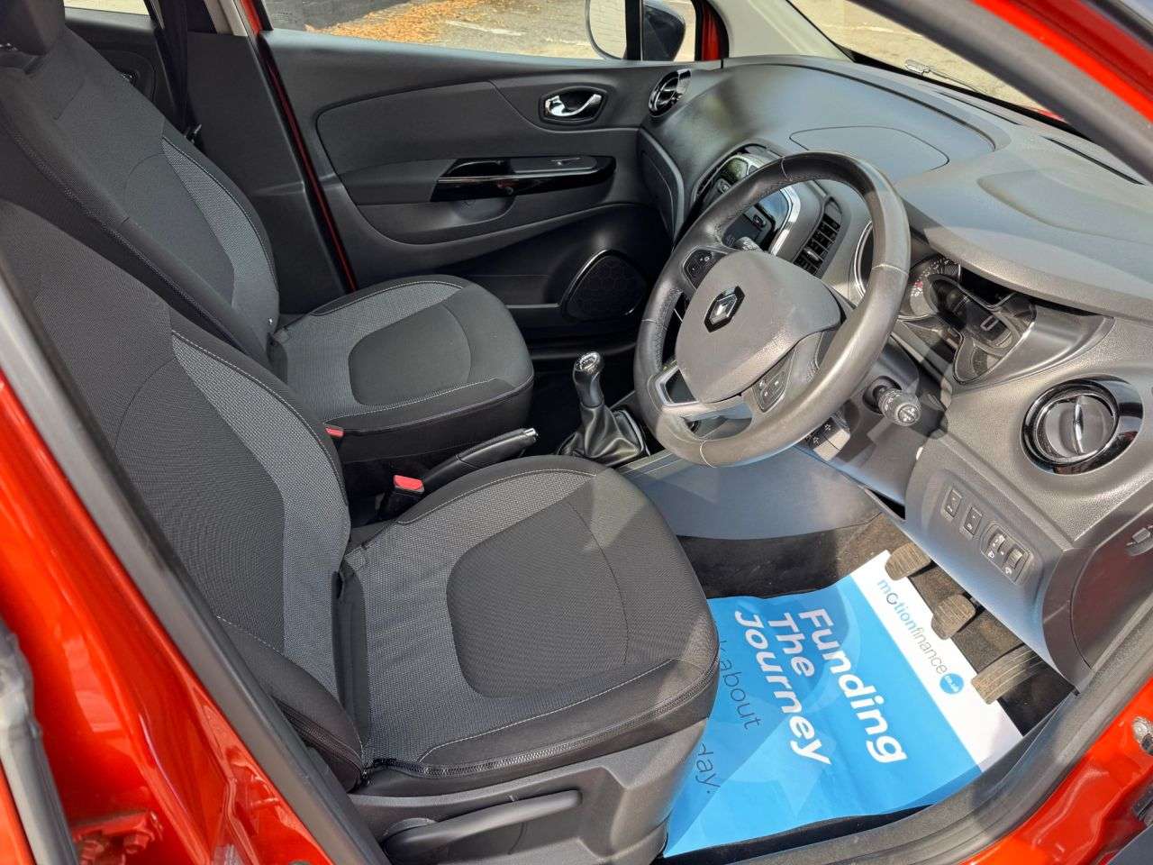 2016 RENAULT CAPTUR 2016 RENAULT CAPTUR
