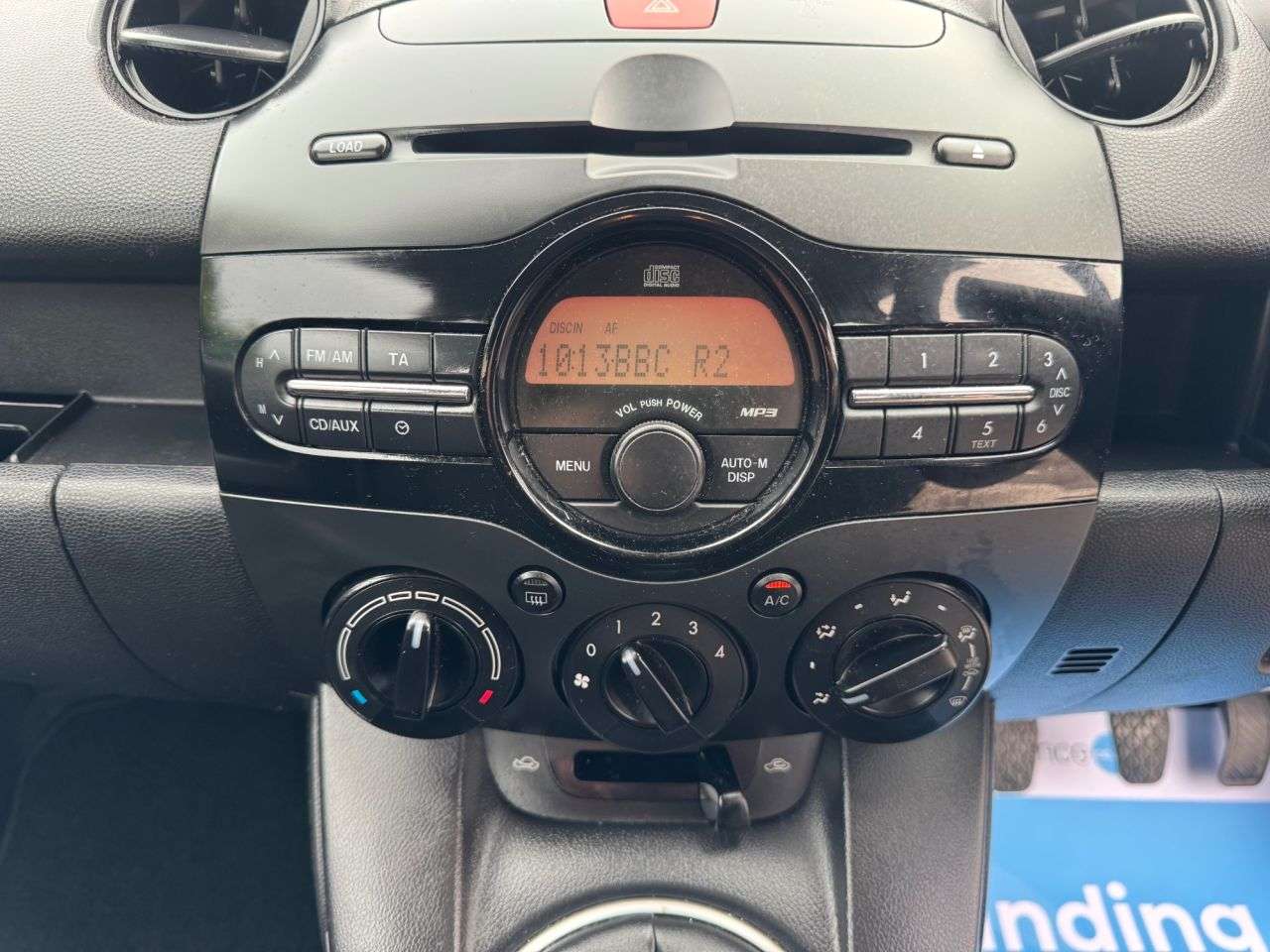2011 MAZDA MAZDA2 2011 MAZDA MAZDA2