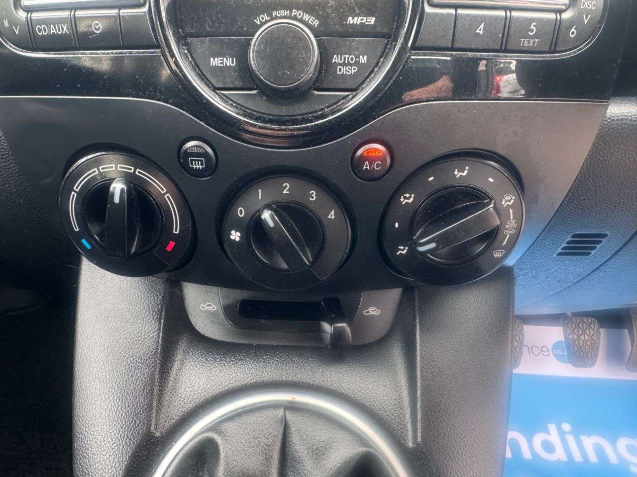 2011 MAZDA MAZDA2 2011 MAZDA MAZDA2