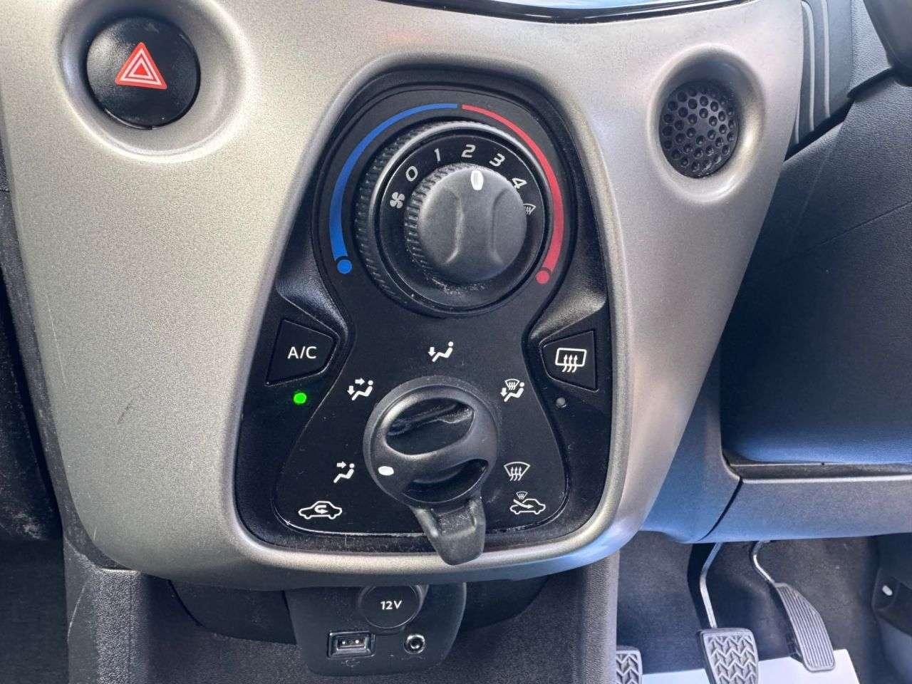 2015 CITROEN C1 2015 CITROEN C1