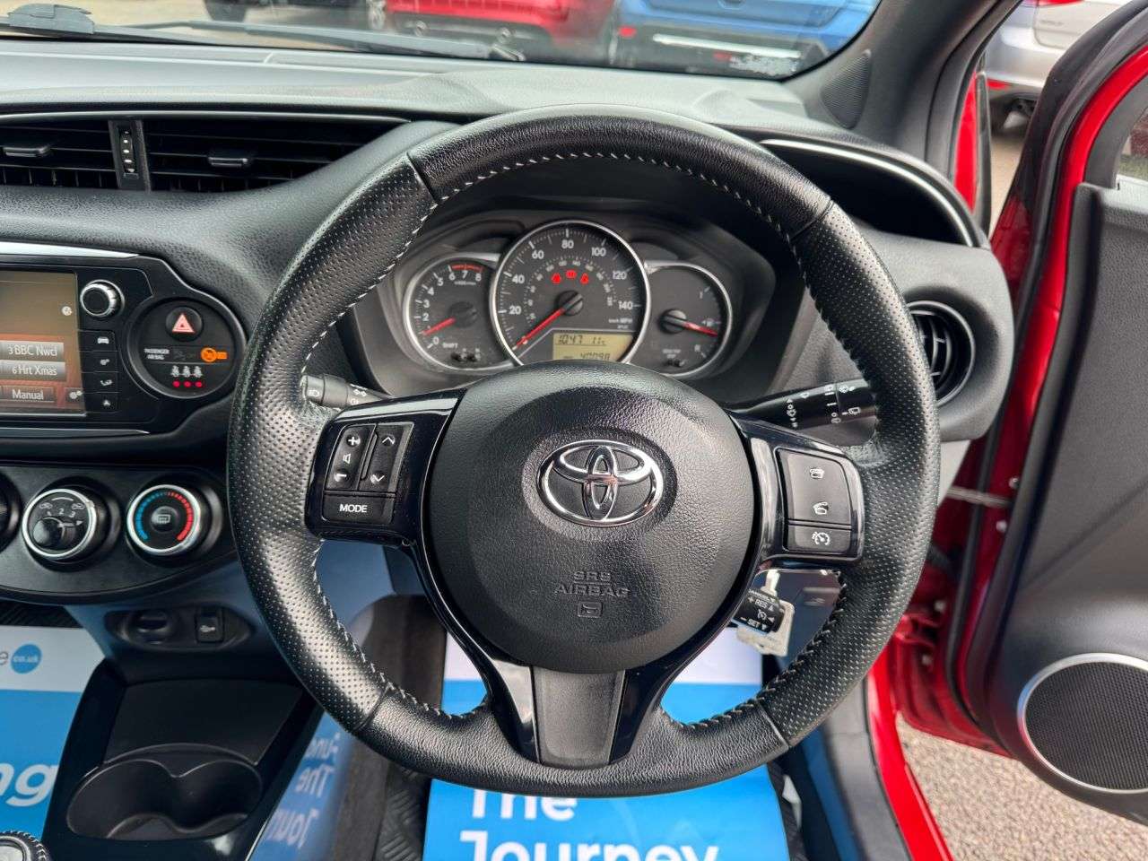 2016 TOYOTA YARIS 2016 TOYOTA YARIS