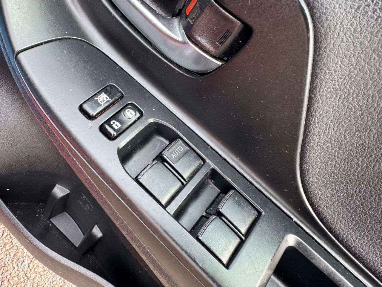2016 TOYOTA YARIS 2016 TOYOTA YARIS