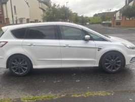 A 2017 FORD S-MAX 2.0 TDCi Vignale A 2017 FORD S-MAX 2.0 TDCi Vignale