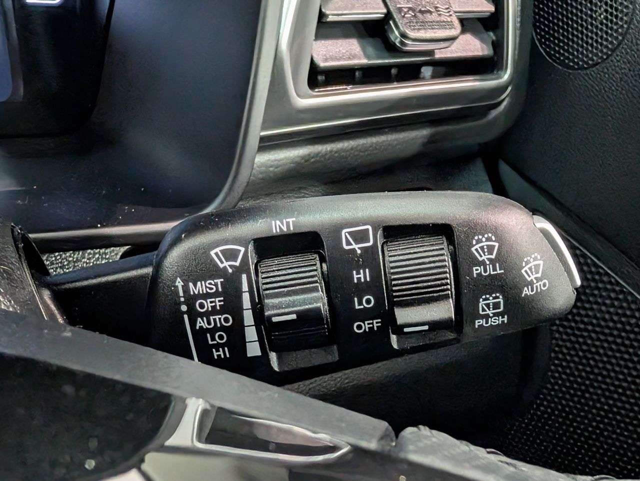 2024 KGM TIVOLI 2024 KGM TIVOLI