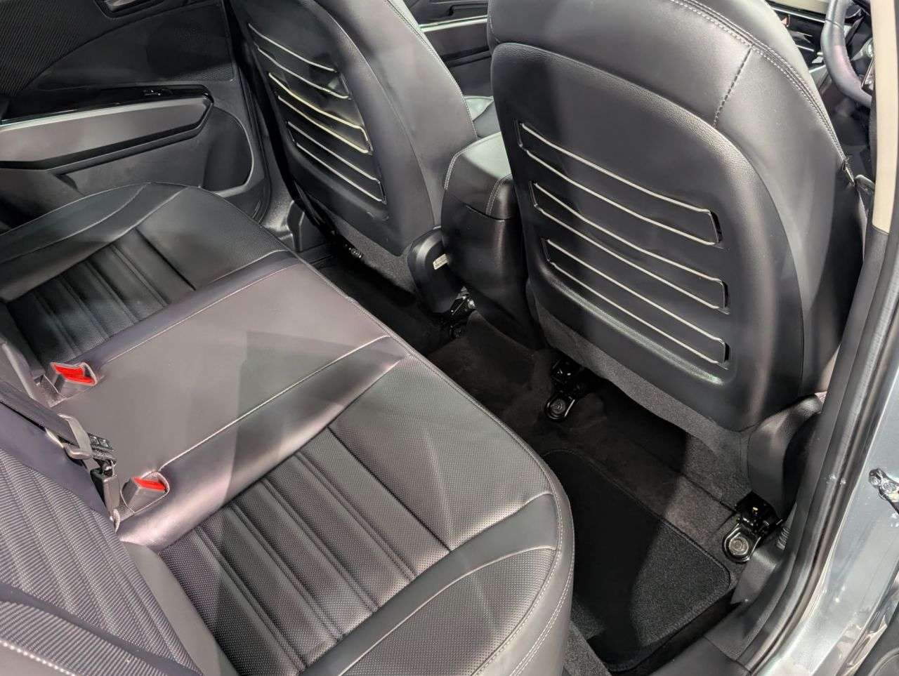 2024 KGM TIVOLI 2024 KGM TIVOLI