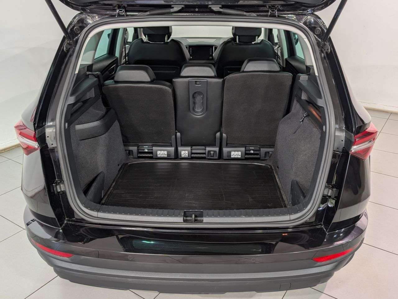 2023 SKODA KAROQ 2023 SKODA KAROQ