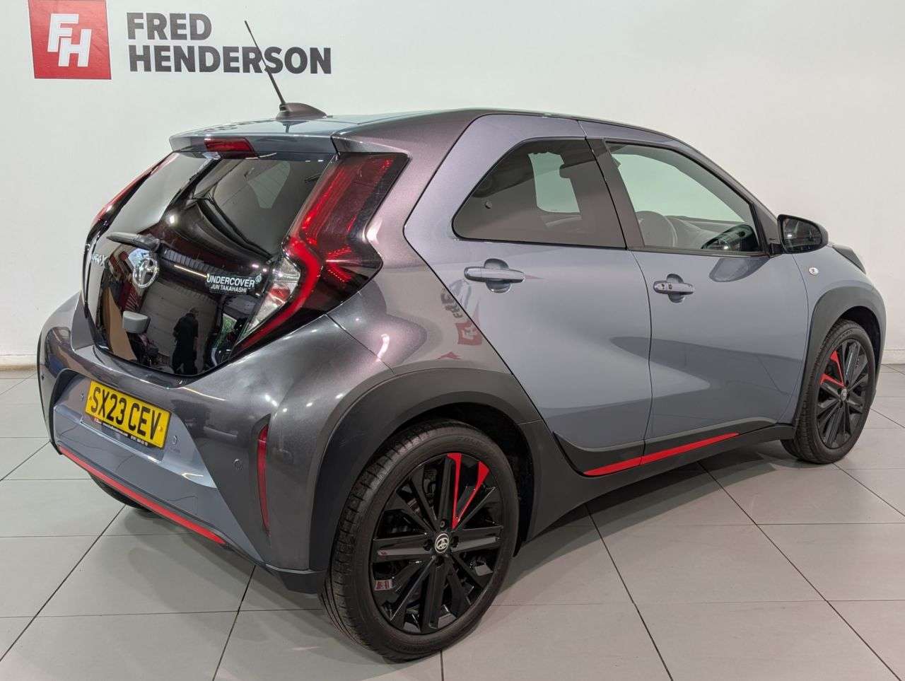 2023 TOYOTA AYGO X 2023 TOYOTA AYGO X