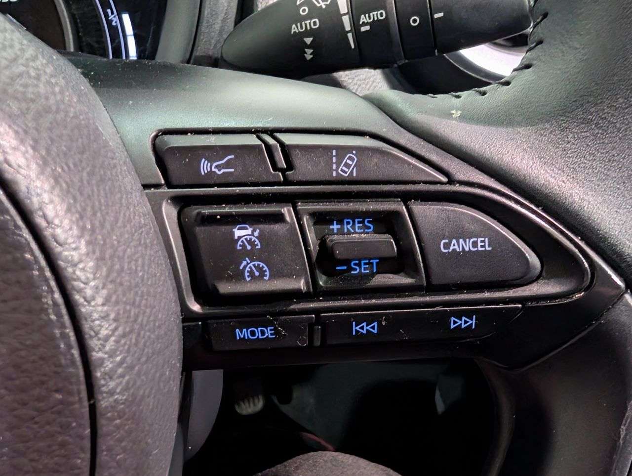 2023 TOYOTA AYGO X 2023 TOYOTA AYGO X