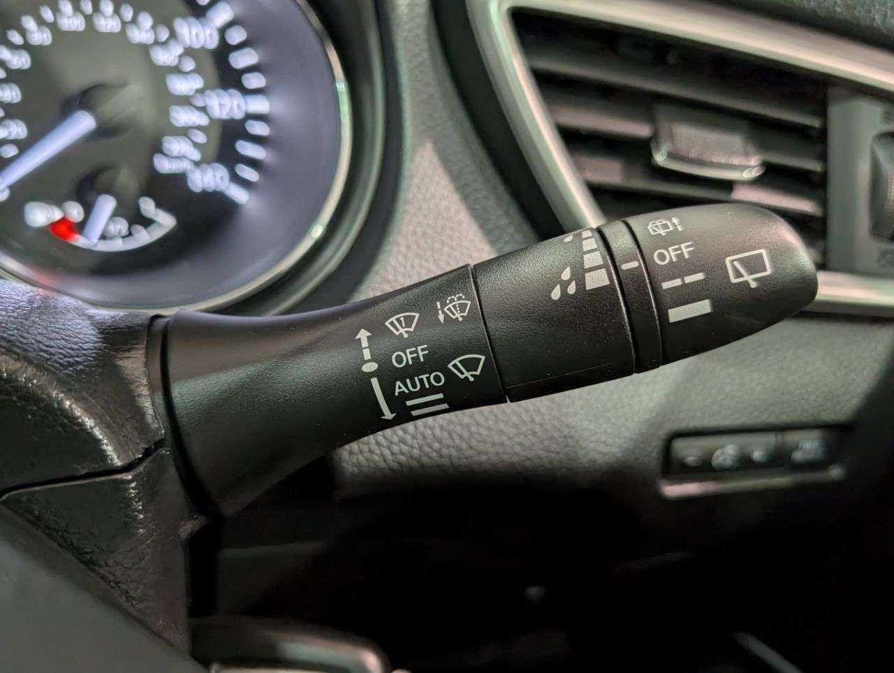 2015 NISSAN QASHQAI 2015 NISSAN QASHQAI