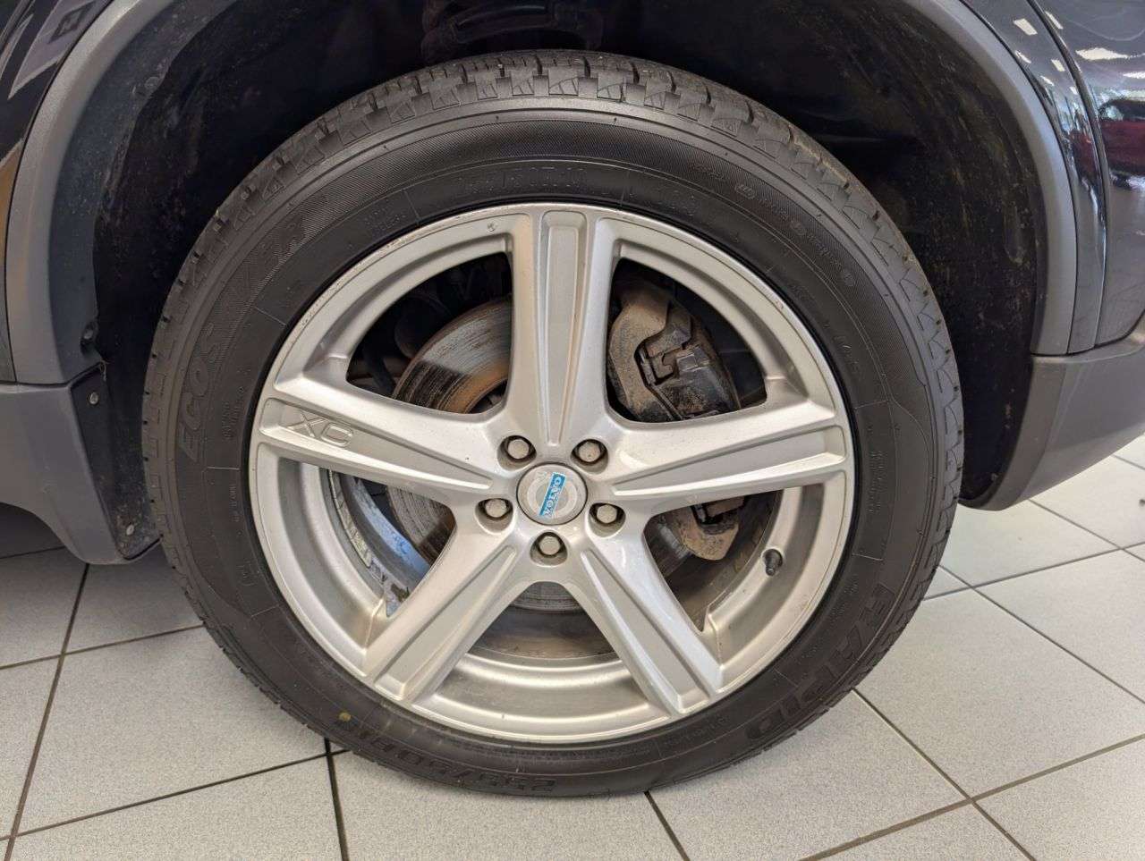 2011 VOLVO XC90 2011 VOLVO XC90