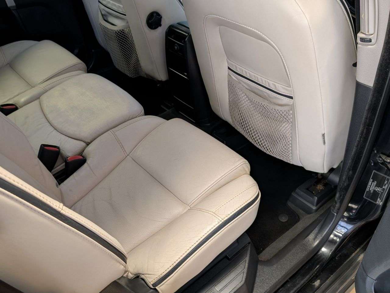 2011 VOLVO XC90 2011 VOLVO XC90