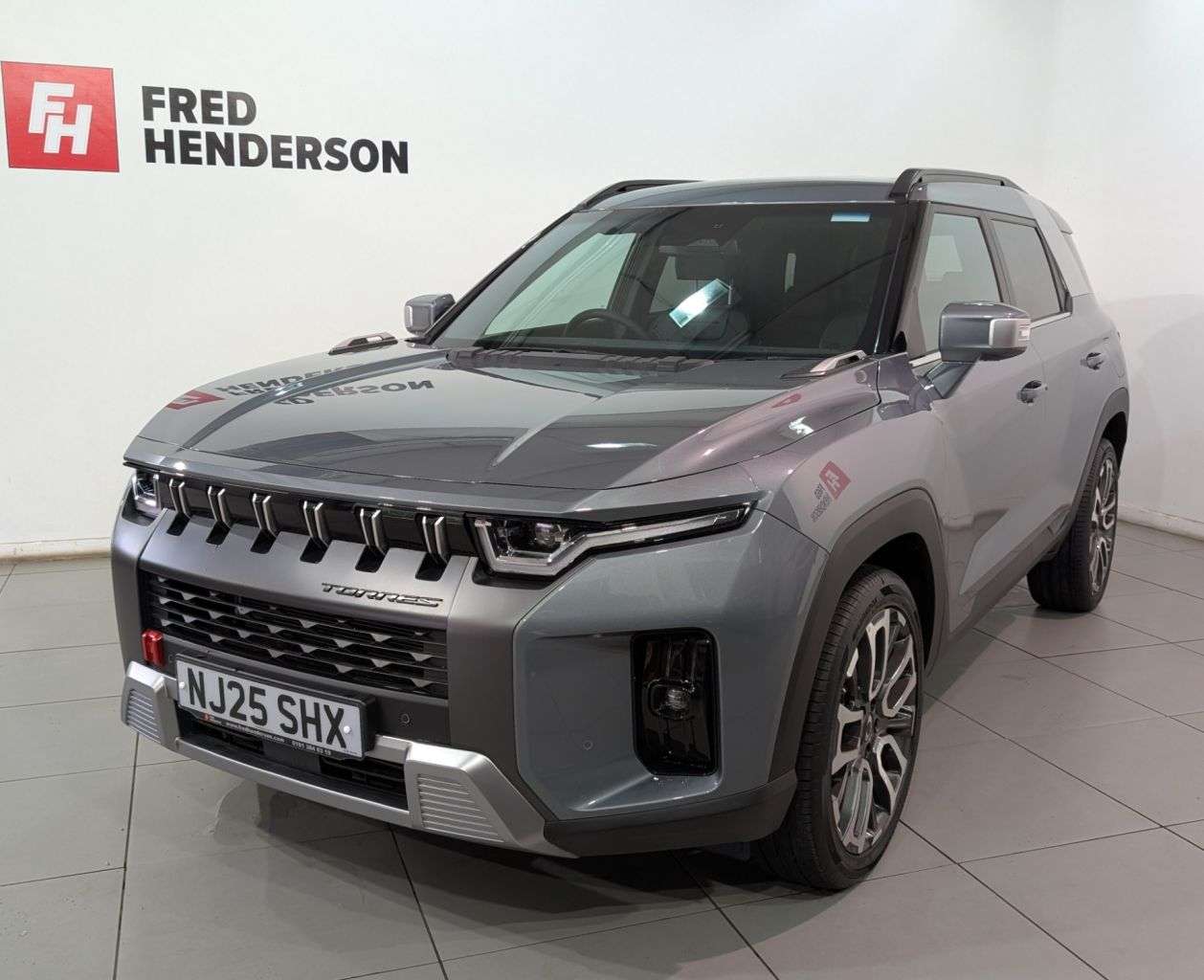 A 2025 KGM TORRES 1.5 K40 SUV 5dr Petrol Auto Euro 6 (s/s) (163 ps) SUV A 2025 KGM TORRES 1.5 K40 SUV 5dr Petrol Auto Euro 6 (s/s) (163 ps) SUV