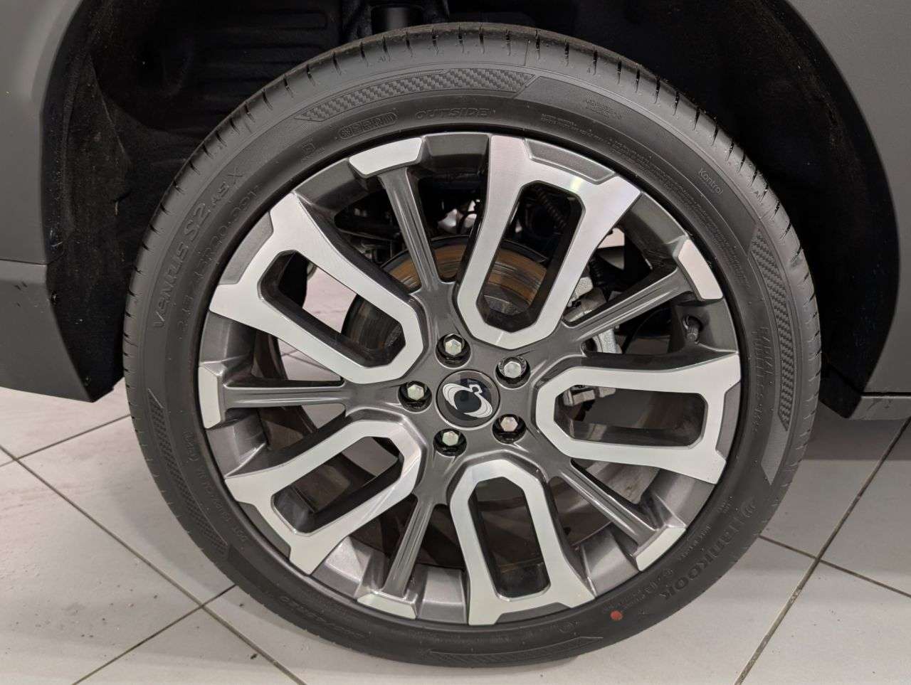 2025 KGM TORRES 2025 KGM TORRES