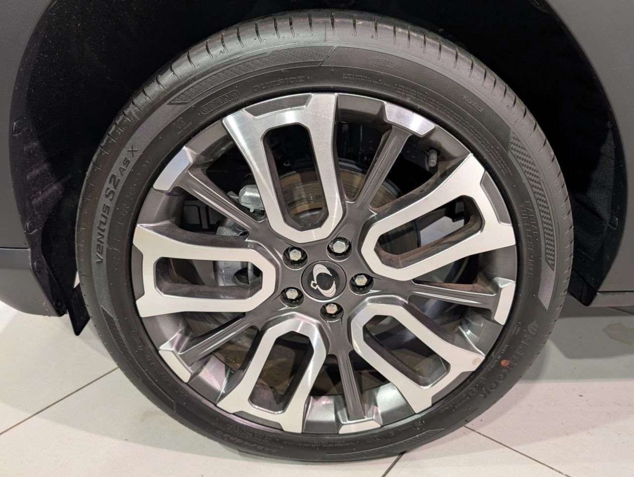 2025 KGM TORRES 2025 KGM TORRES