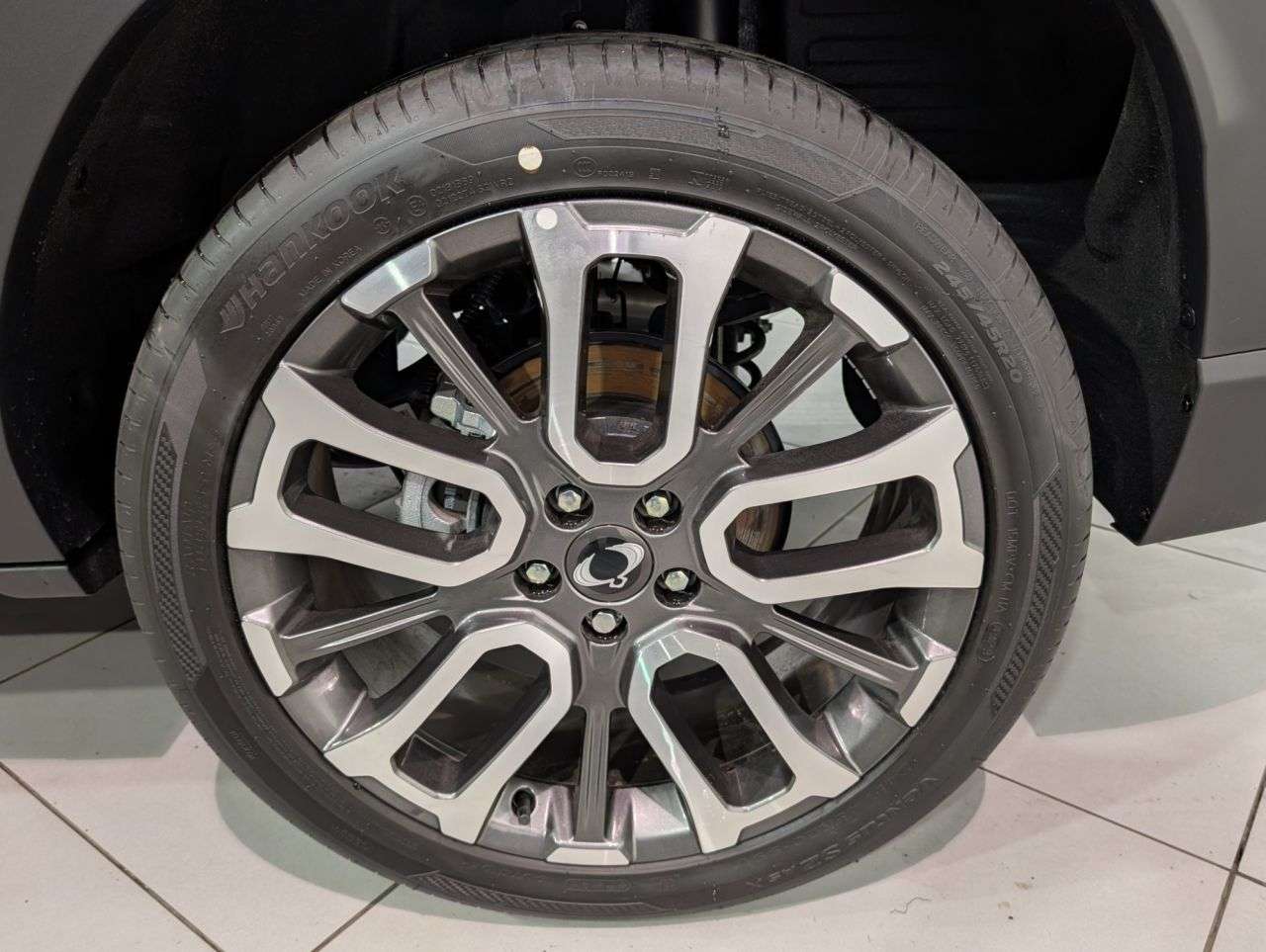 2025 KGM TORRES 2025 KGM TORRES