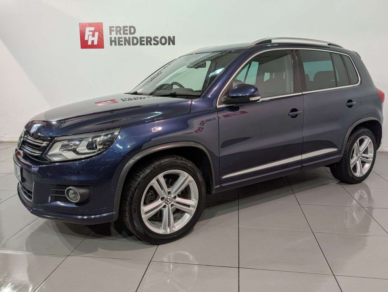 2015 VOLKSWAGEN TIGUAN 2015 VOLKSWAGEN TIGUAN