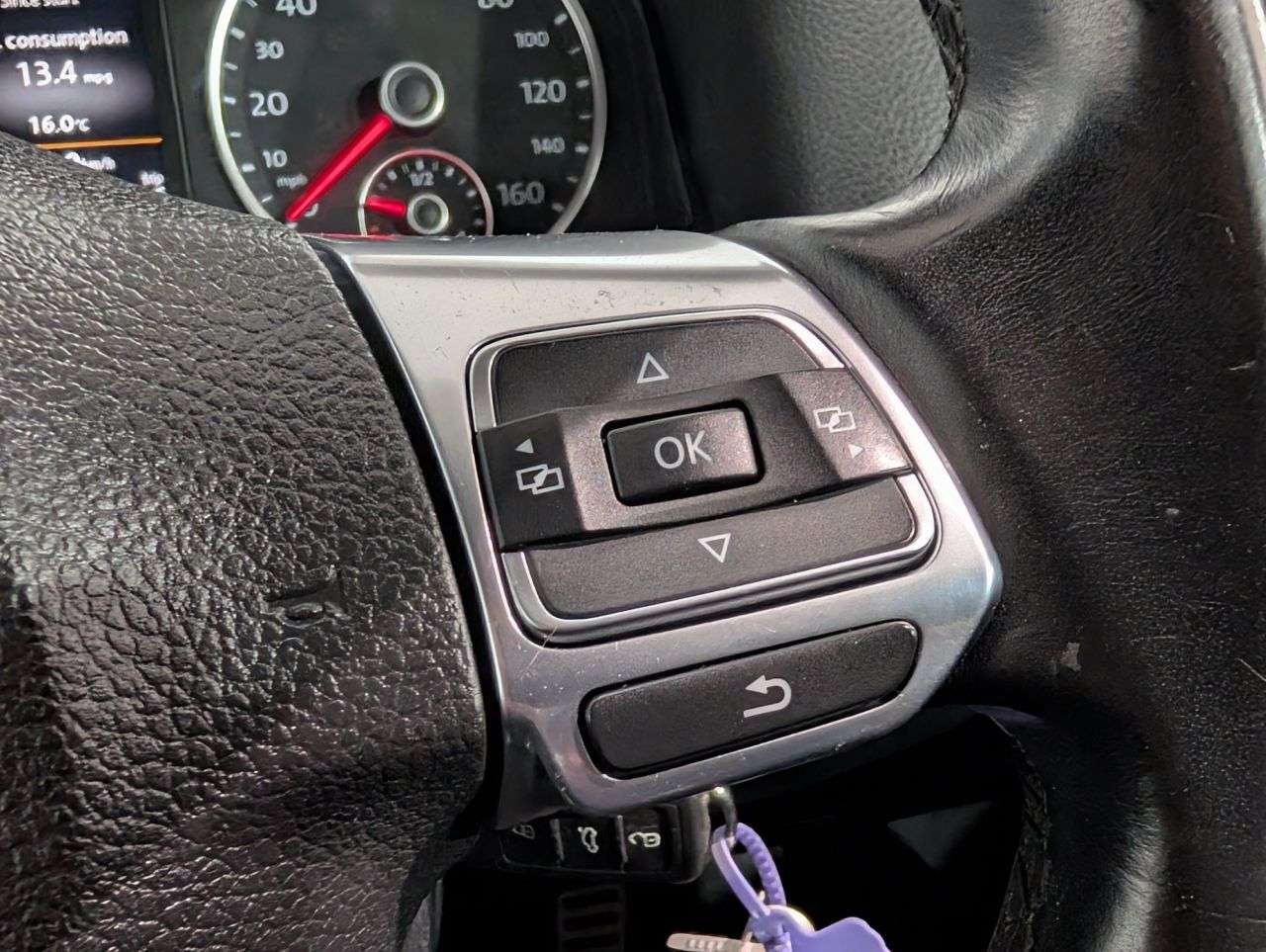 2015 VOLKSWAGEN TIGUAN 2015 VOLKSWAGEN TIGUAN