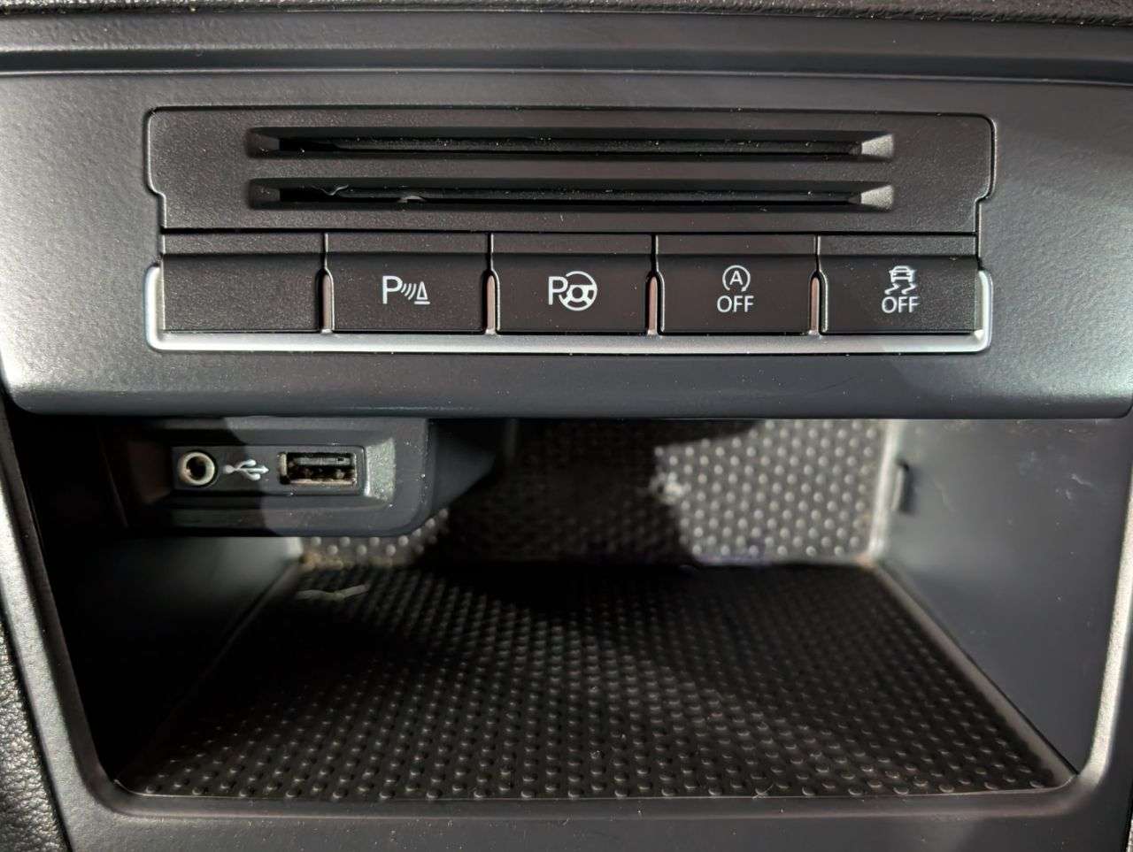 2015 VOLKSWAGEN TIGUAN 2015 VOLKSWAGEN TIGUAN