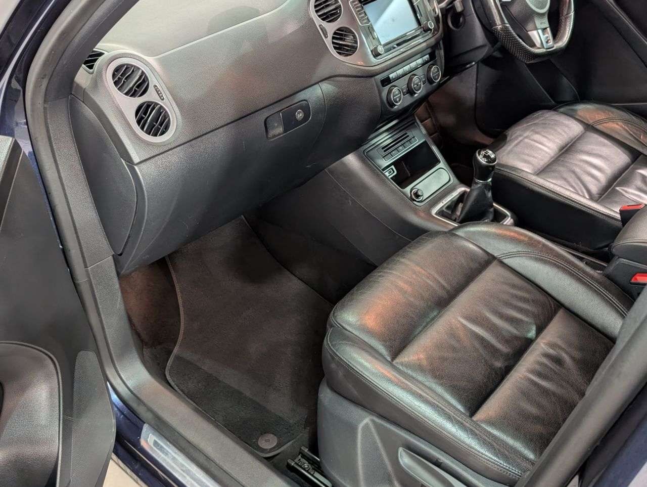 2015 VOLKSWAGEN TIGUAN 2015 VOLKSWAGEN TIGUAN