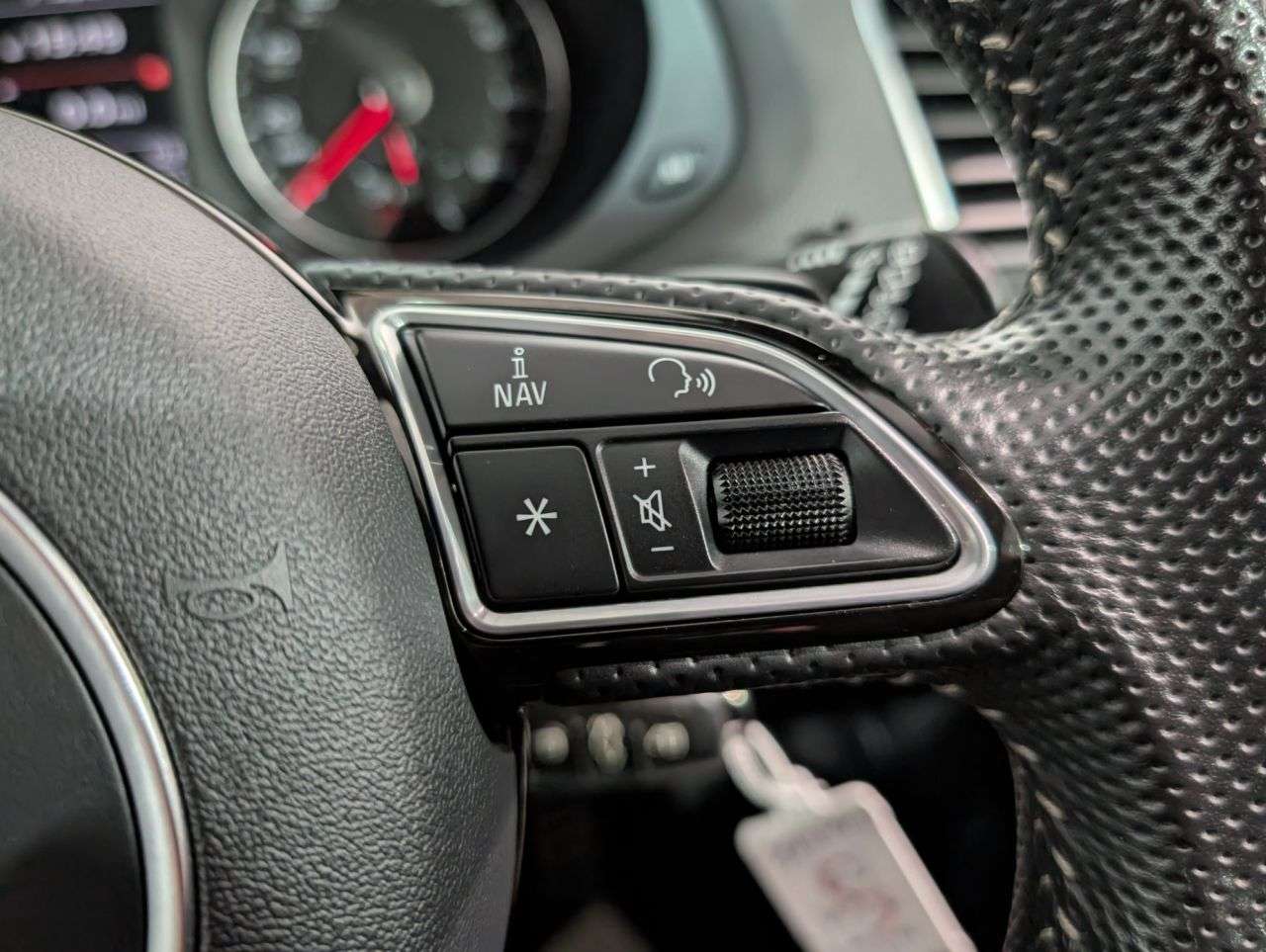 2017 AUDI Q3 2017 AUDI Q3