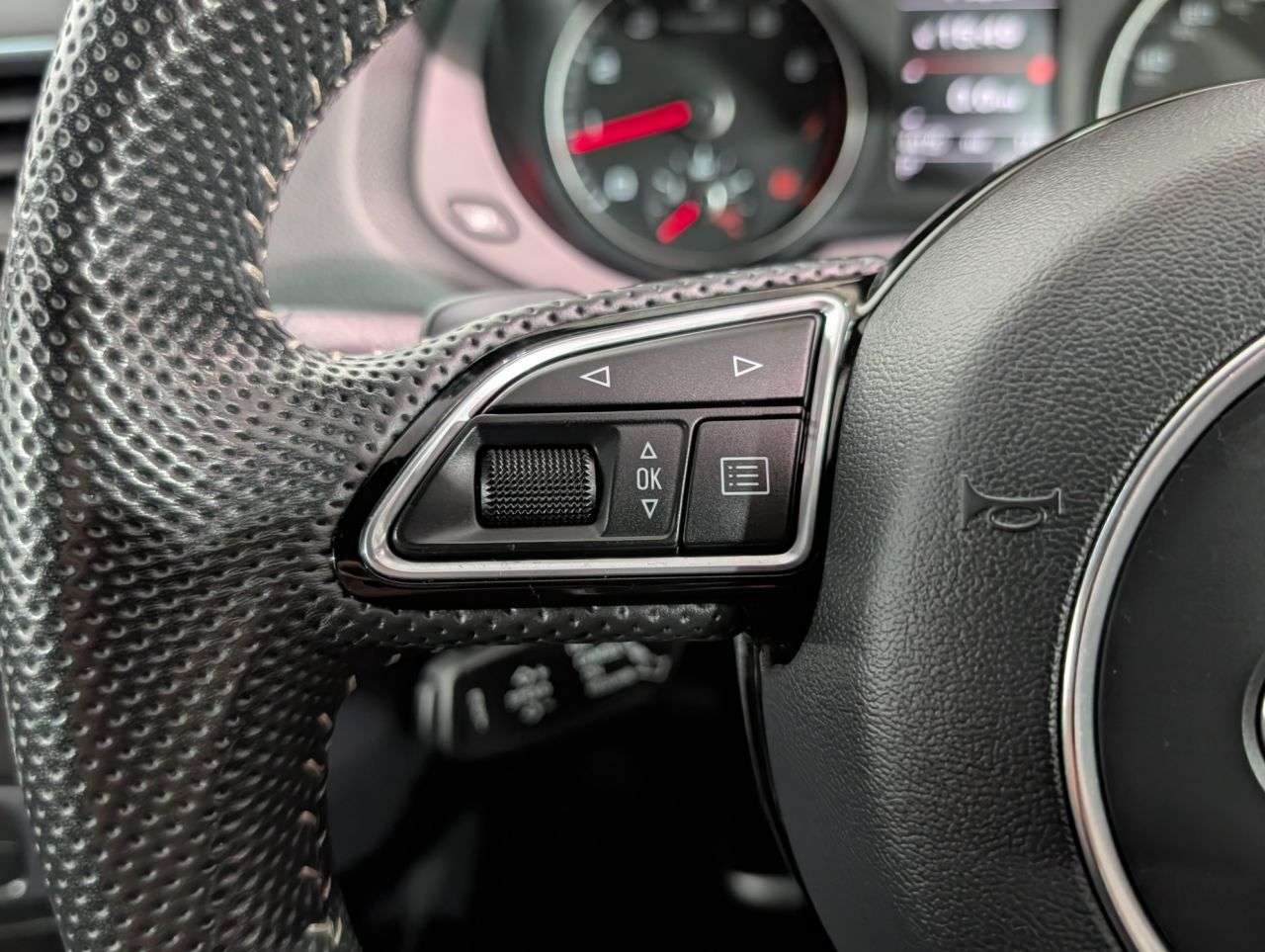 2017 AUDI Q3 2017 AUDI Q3