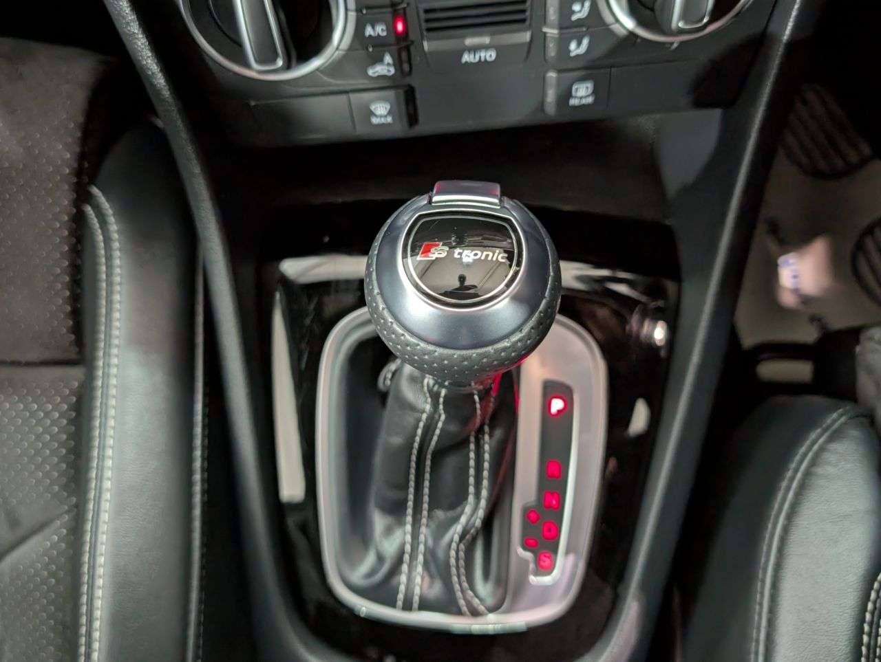 2017 AUDI Q3 2017 AUDI Q3