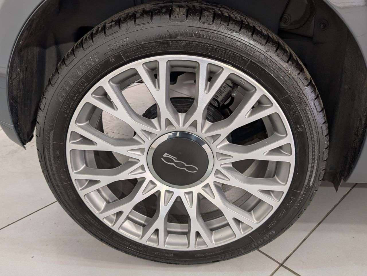 2021 FIAT 500 2021 FIAT 500