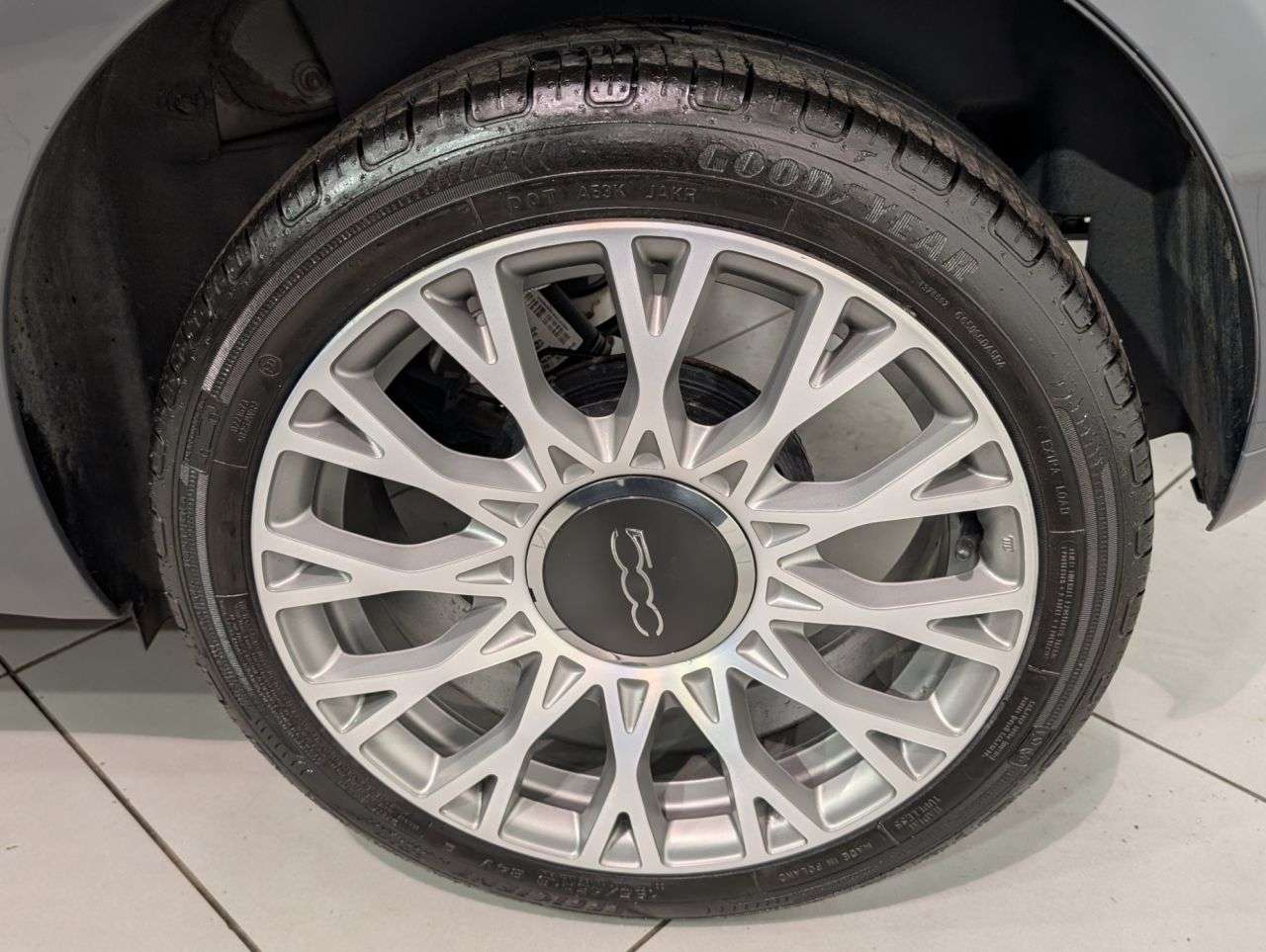 2021 FIAT 500 2021 FIAT 500