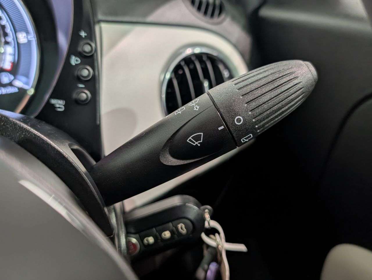 2021 FIAT 500 2021 FIAT 500