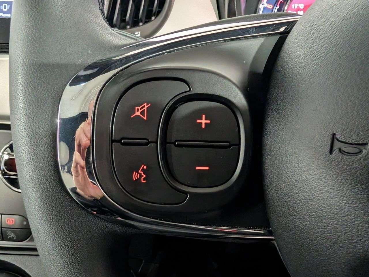 2021 FIAT 500 2021 FIAT 500