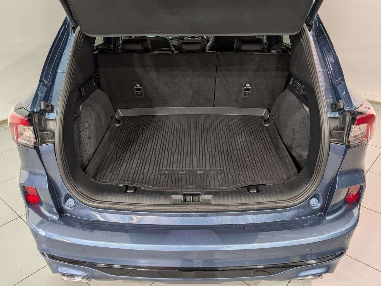 2022 FORD KUGA 2022 FORD KUGA