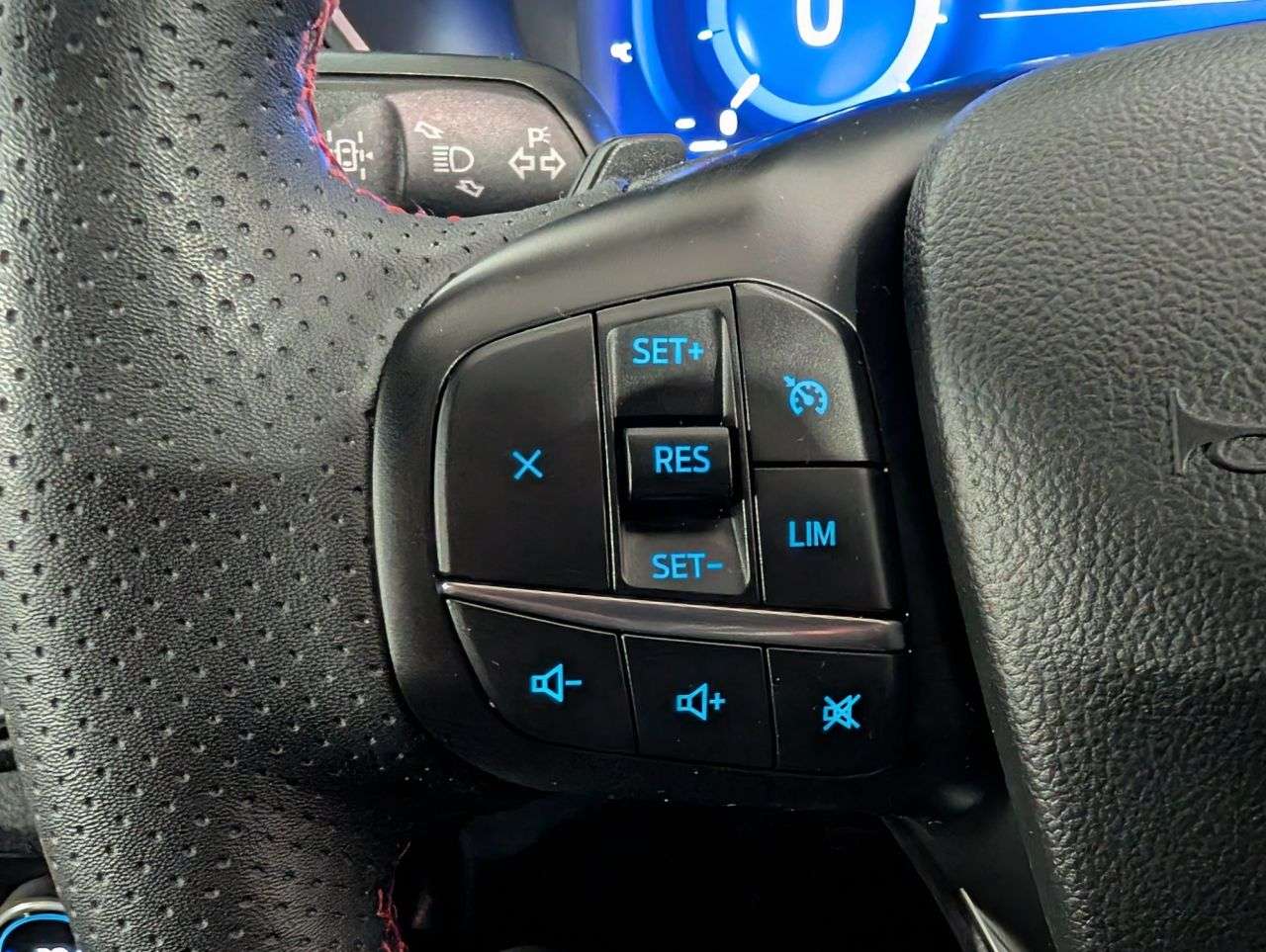 2022 FORD KUGA 2022 FORD KUGA